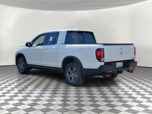 Certified 2023 Honda Ridgeline RTL image 4