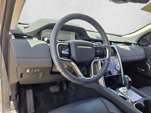 Used 2023 Land Rover Discovery Sport SE AWD/4WD image 10