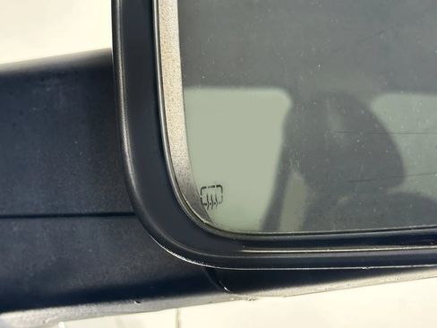 Used 2011 RAM 3500 SLT w/ Technology Group image 16