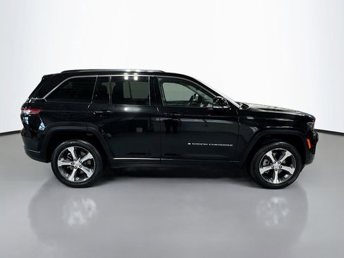 Used 2023 Jeep Grand Cherokee 4WD 4xe w/ Luxury Tech Group II image 5