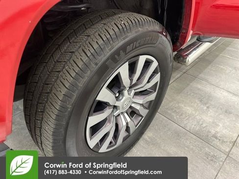 Used 2022 Toyota Tacoma Limited image 42