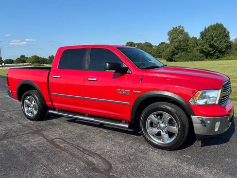 Used 2016 RAM 1500 Big Horn AWD/4WD image 2