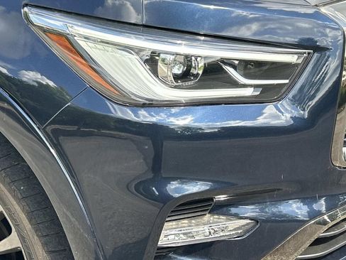 Used 2024 INFINITI QX80 Sensory AWD/4WD image 10