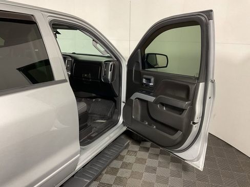 Used 2018 Chevrolet Silverado 1500 LT w/ All Star Edition image 31