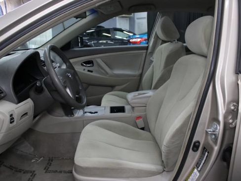 Used 2007 Toyota Camry LE FWD image 11