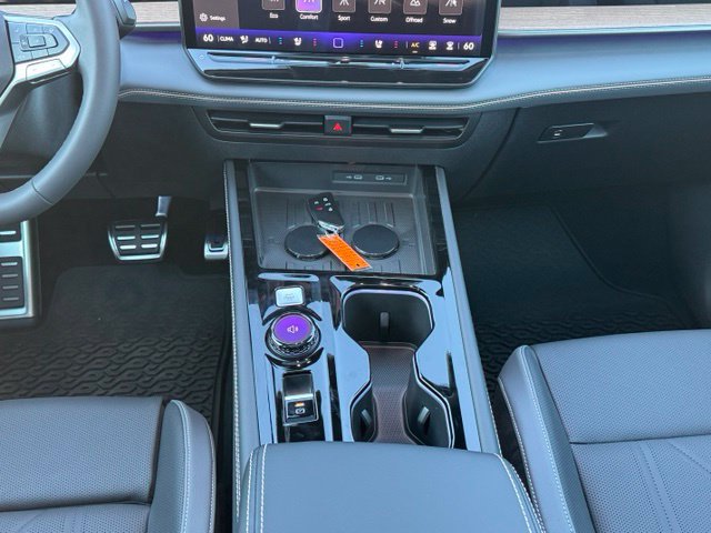 New 2027 Volkswagen Atlas SEL R-Line AWD/4WD image 19