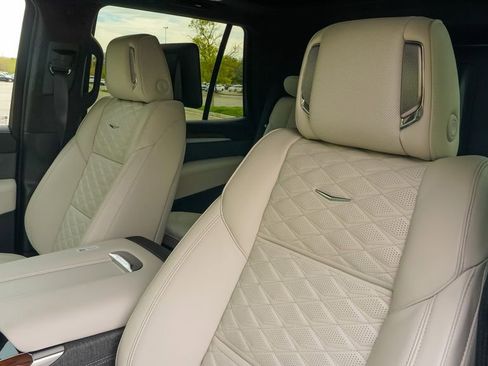 New 2026 Cadillac Escalade Platinum Sport image 18