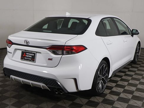 Used 2022 Toyota Corolla SE FWD image 7