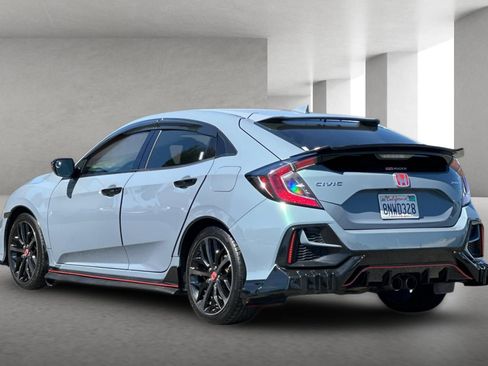Used 2020 Honda Civic Sport image 6