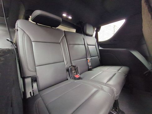 Used 2024 Chevrolet Tahoe LT AWD/4WD image 30