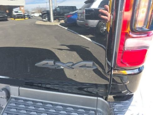 Used 2023 RAM 1500 Laramie image 30