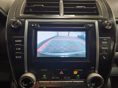 Used 2014 Toyota Camry SE FWD image 57