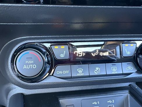 New 2026 Nissan Kicks SV w/ SV Premium Package AWD/4WD image 27