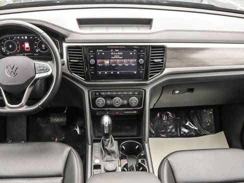 Used 2021 Volkswagen Atlas SEL image 31