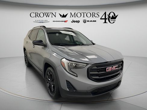 Used 2020 GMC Terrain SLE w/ Elevation Edition AWD/4WD image 1