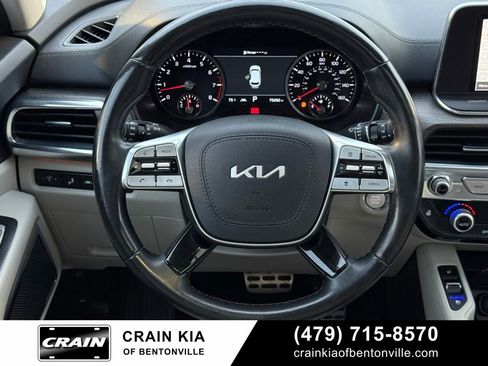 Certified 2022 Kia Telluride SX w/ Nightfall Edition Package AWD/4WD image 14