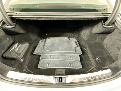 Certified 2024 Bentley Flying Spur W12 AWD/4WD image 29
