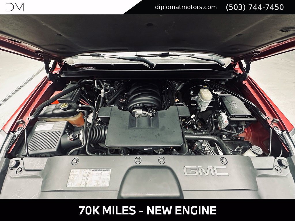Used 2015 GMC Yukon Denali w/ Premium Package AWD/4WD image 42