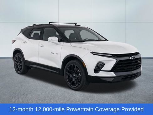 Used 2024 Chevrolet Blazer RS w/ Driver Confidence II Package AWD/4WD image 2