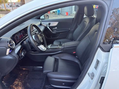Used 2025 Mercedes-Benz CLA 250 image 16