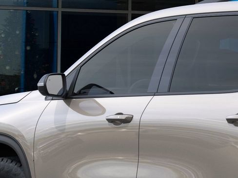New 2027 Chevrolet Traverse Z71 AWD/4WD image 8
