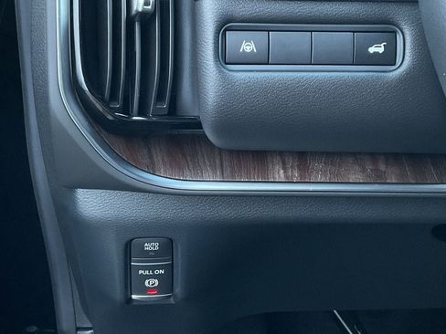 New 2026 Nissan Armada SL image 33