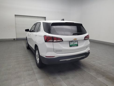 Used 2024 Chevrolet Equinox LT FWD image 5
