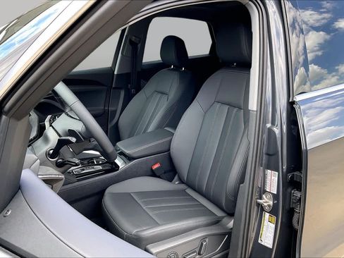 New 2026 Audi Q5 Premium AWD/4WD image 9