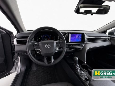 Used 2025 Toyota Camry LE FWD image 11