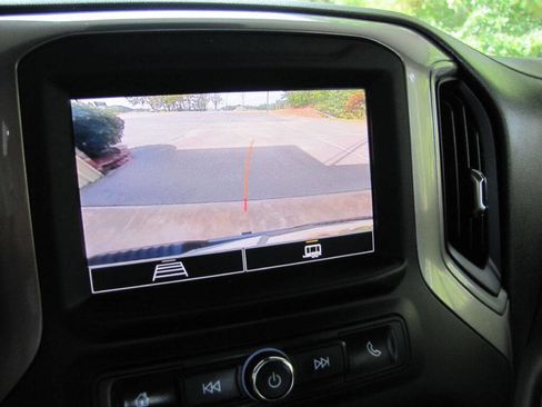 Used 2024 Chevrolet Silverado 2500 Custom w/ Custom Value Package image 43