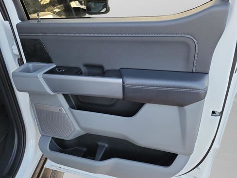 Used 2024 Ford F250 XLT w/ XLT Premium Package image 26