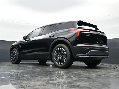 Used 2025 Chevrolet Blazer EV LT FWD image 38