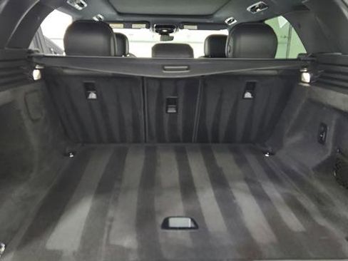 Used 2025 Land Rover Range Rover Sport SE image 33