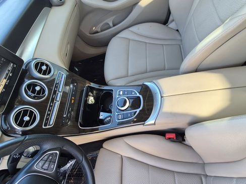 Used 2018 Mercedes-Benz GLC 300 image 21
