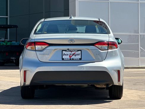 Certified 2023 Toyota Corolla LE FWD image 6