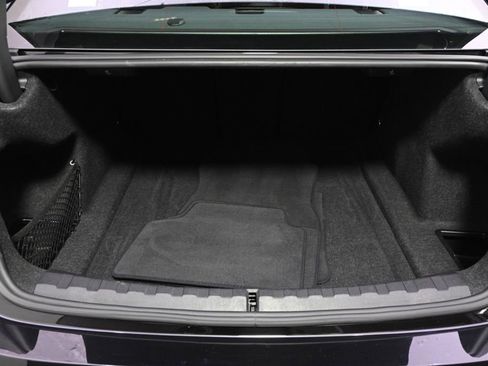 Used 2025 BMW 330i xDrive Sedan AWD/4WD image 19