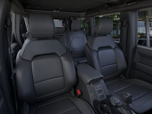 New 2026 Ford Bronco Badlands AWD/4WD image 10
