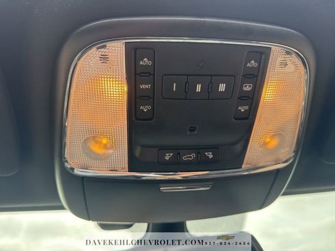 Used 2016 Jeep Grand Cherokee Overland w/ Advanced Technology Group image 12