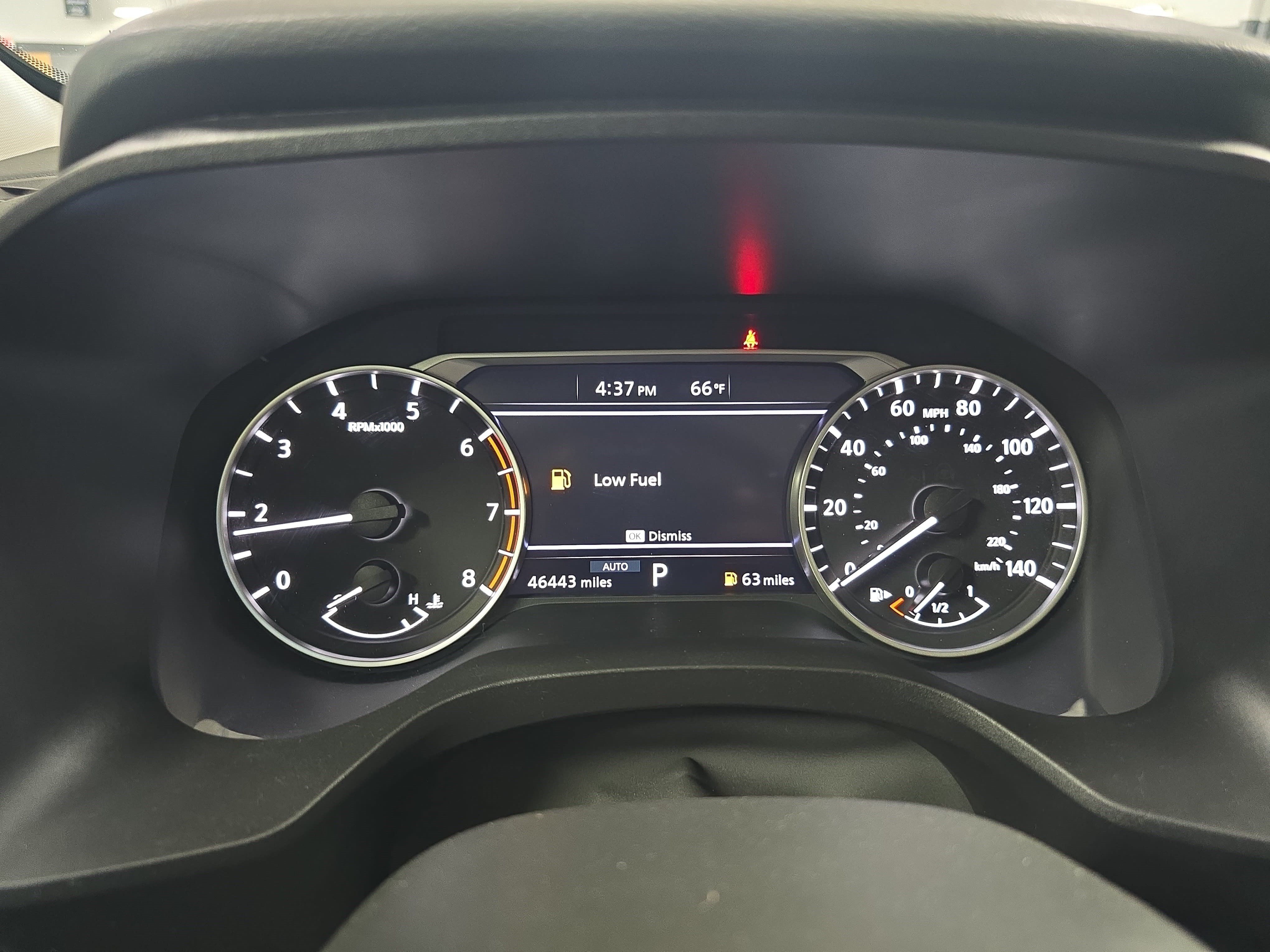 Used 2025 Nissan Rogue S AWD/4WD image 17