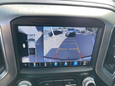 Used 2023 GMC Sierra 3500 Denali w/ Denali Ultimate Package AWD/4WD image 10