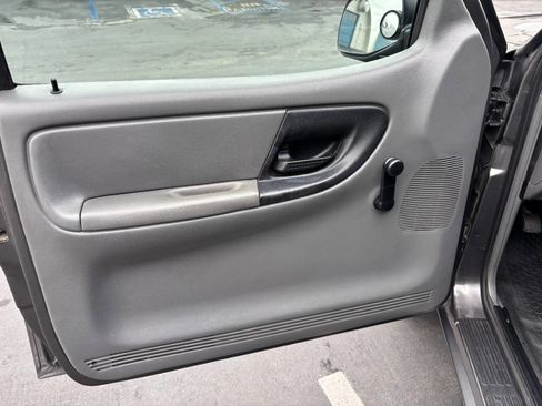 Used 2004 Ford Ranger XL image 15