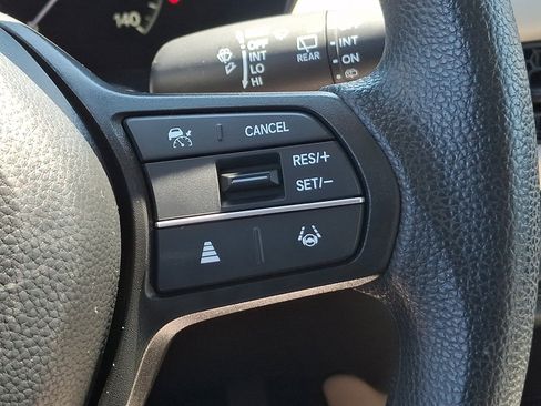 Used 2024 Honda HR-V LX image 21