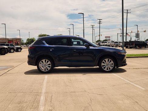 Used 2023 MAZDA CX-5 Signature AWD/4WD image 7