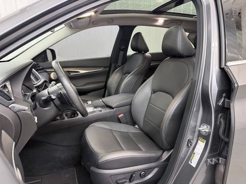 Certified 2023 INFINITI QX50 Luxe FWD image 13