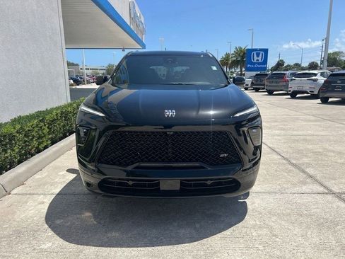 Used 2025 Buick Enclave Sport Touring w/ Super Cruise Package image 2