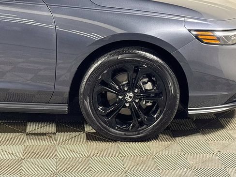 Used 2025 Honda Accord SE image 23