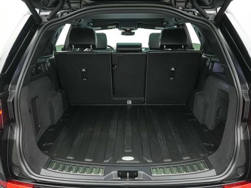 Used 2023 Land Rover Discovery Sport SE R-Dynamic AWD/4WD image 21