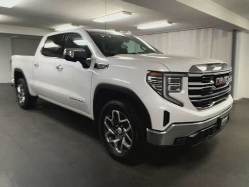 Certified 2023 GMC Sierra 1500 SLT w/ SLT Convenience Package AWD/4WD image 2