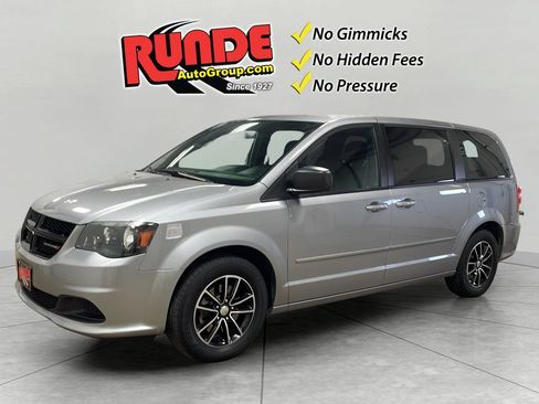 Used 2015 Dodge Grand Caravan SE w/ Quick Order Package 29E SE FWD image 5