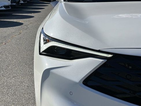 Certified 2025 Acura ADX A-Spec image 9